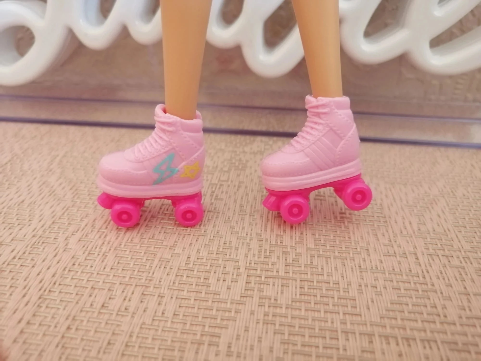 Barbie pronta para andar de patins – photo 9
